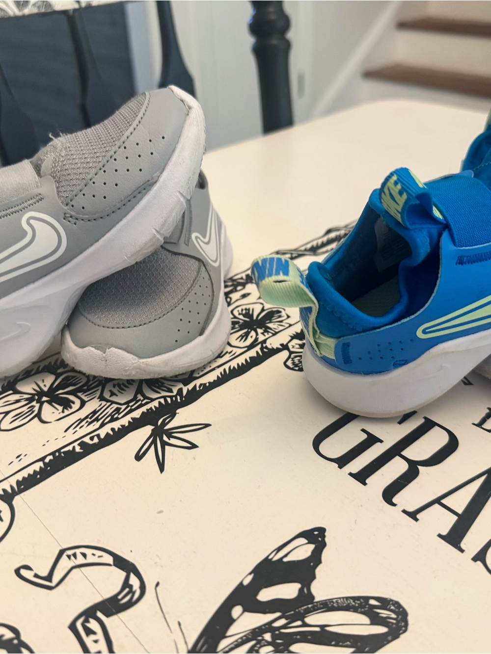 Nike Kids Slip-On Sneakers in Gray and Blue - Picture 3 of 4